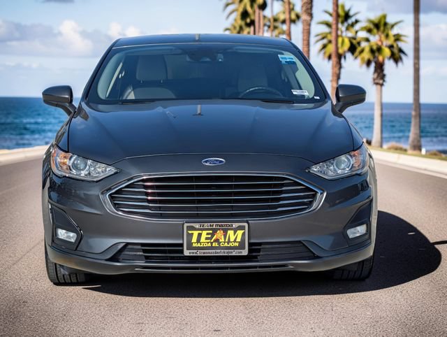 Used 2019 Ford Fusion SE w/ Equipment Group 151A FWD image 3