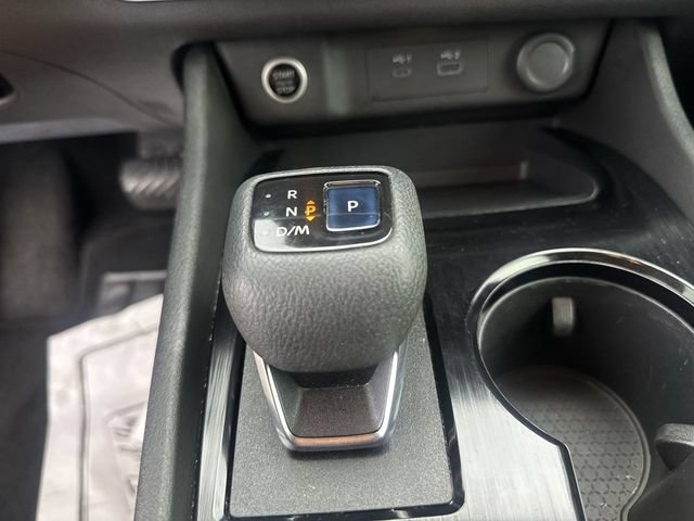 Used 2021 Nissan Rogue SV w/ Premium Package FWD image 13