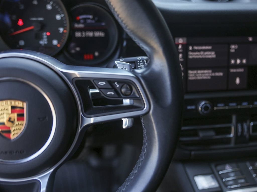 Certified 2021 Porsche Macan image 20