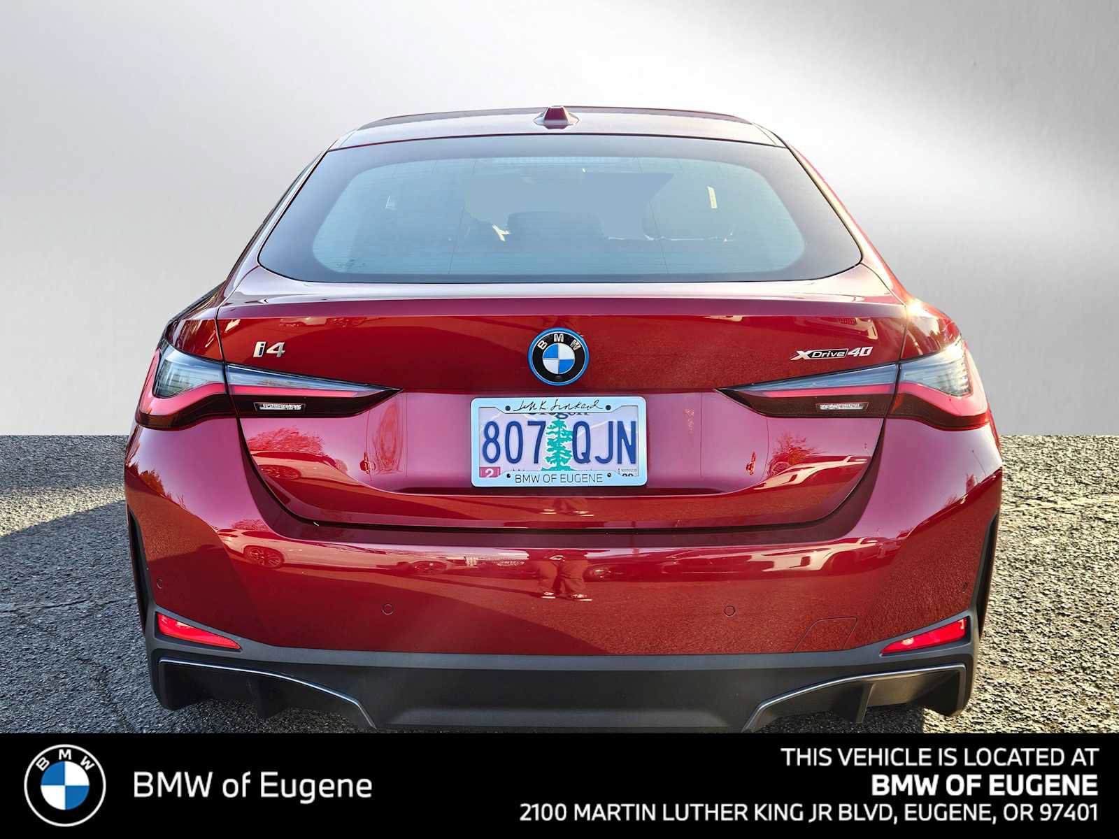 Used 2025 BMW i4 xDrive40i w/ Premium Package image 3