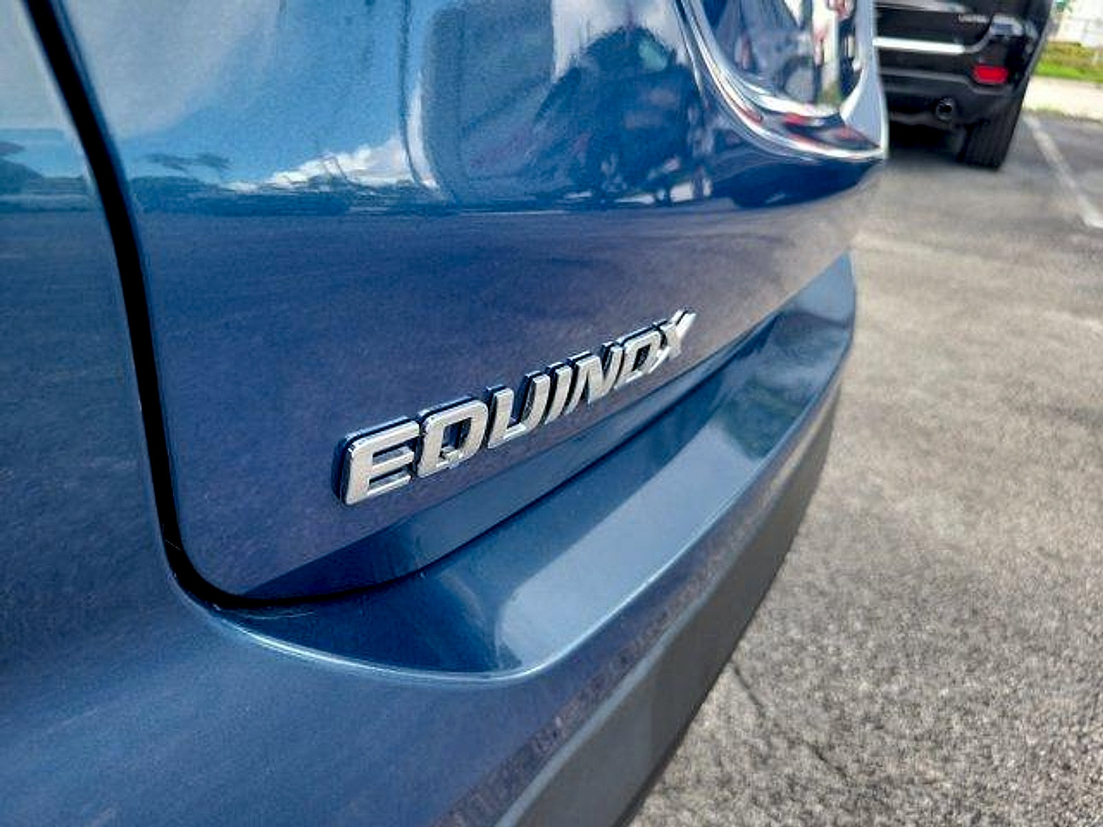 Used 2024 Chevrolet Equinox LS FWD image 9