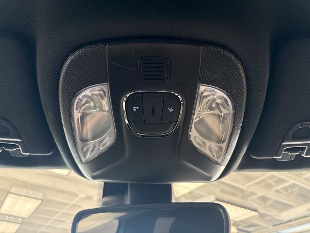 Used 2024 Jeep Compass Latitude AWD/4WD image 43