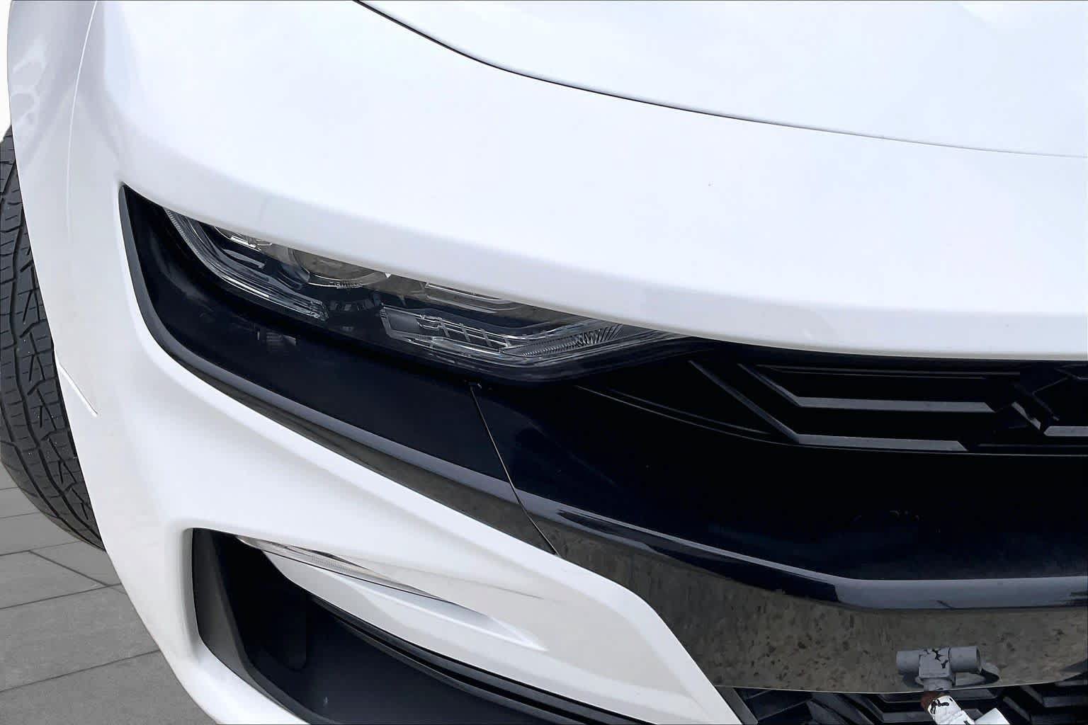 Used 2019 Chevrolet Camaro SS RWD image 24