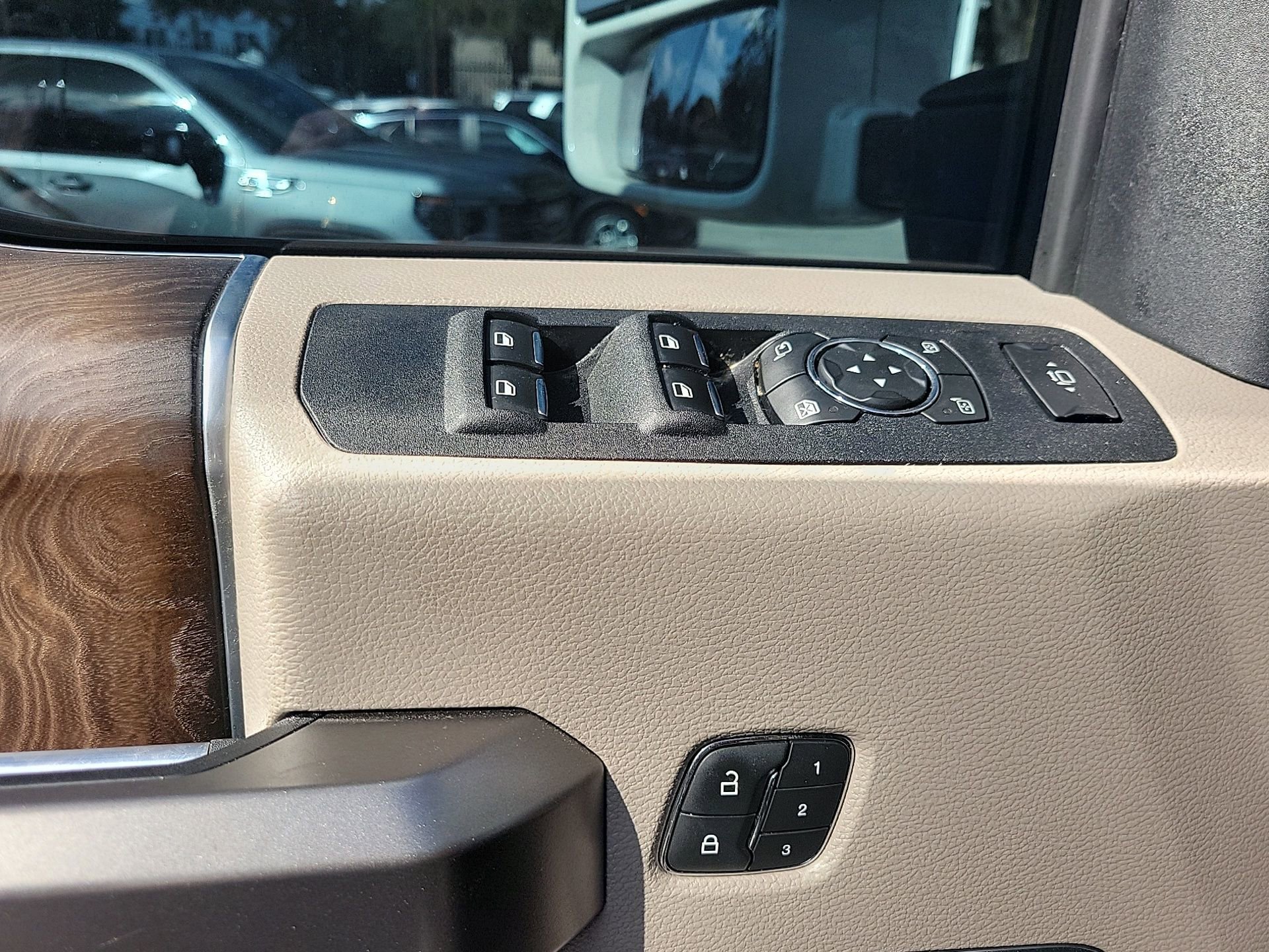 Used 2019 Ford F250 Limited w/ FX4 Off-Road Package image 24