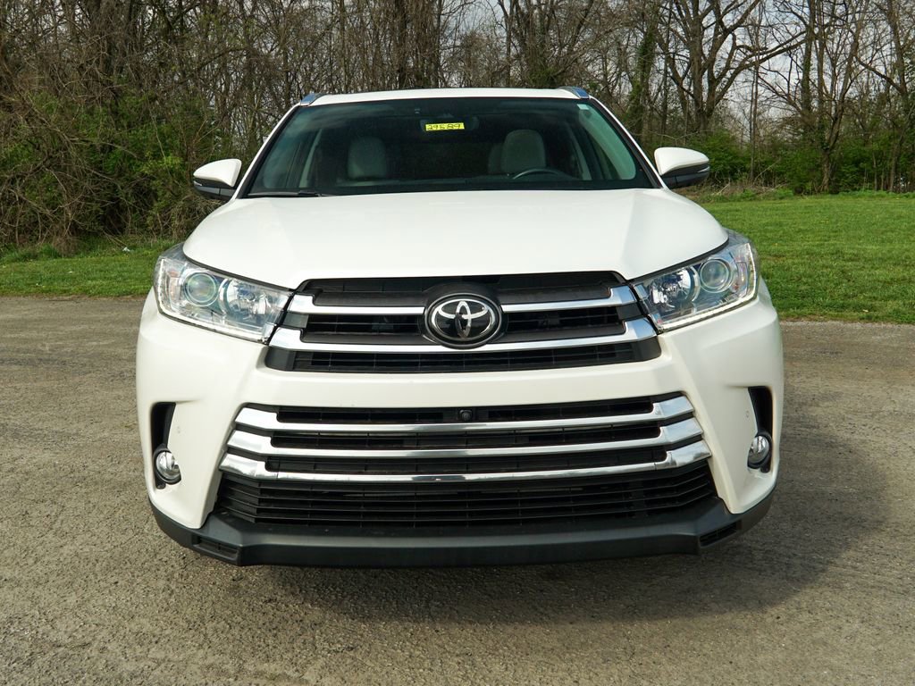 Used 2018 Toyota Highlander Limited Platinum image 7