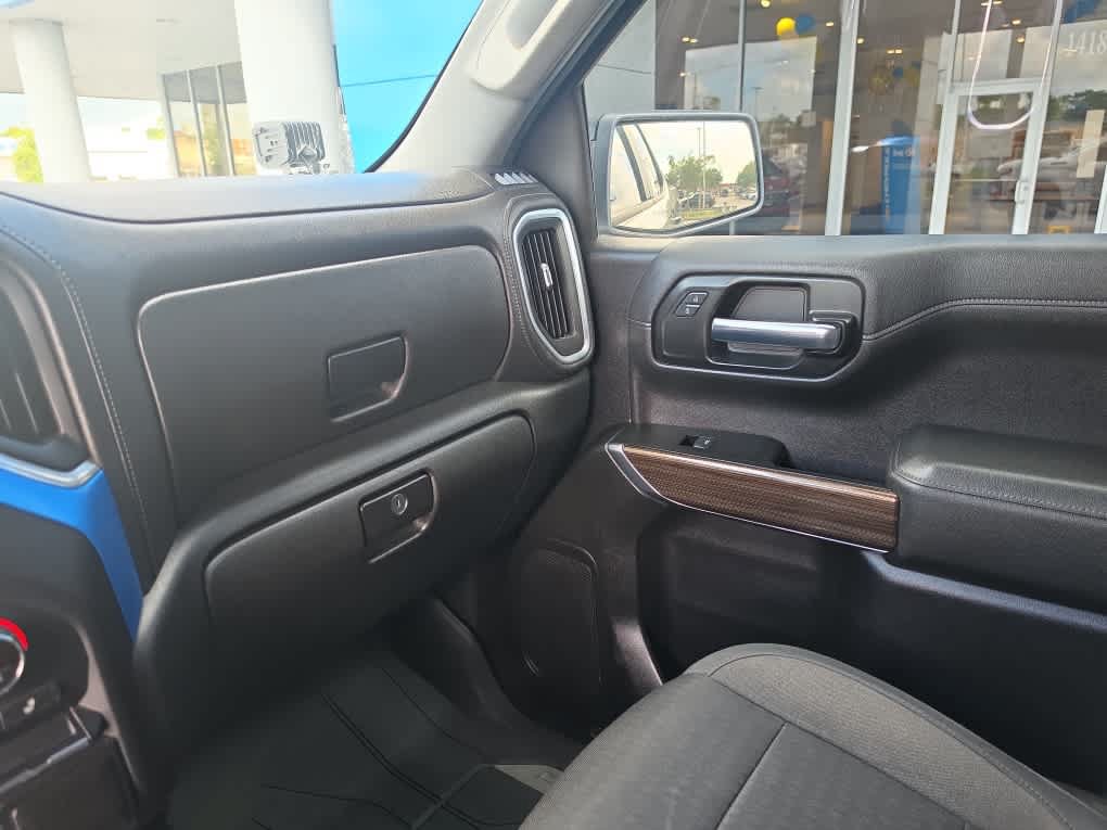 Used 2020 Chevrolet Silverado 1500 LT Trail Boss AWD/4WD image 30