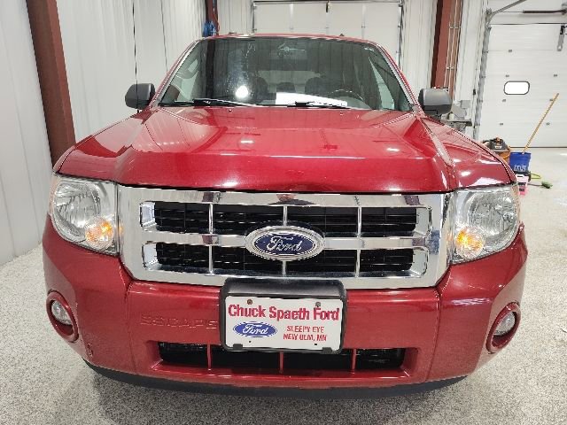 Used 2011 Ford Escape XLT w/ 202A Rapid Spec Order Code AWD/4WD image 2
