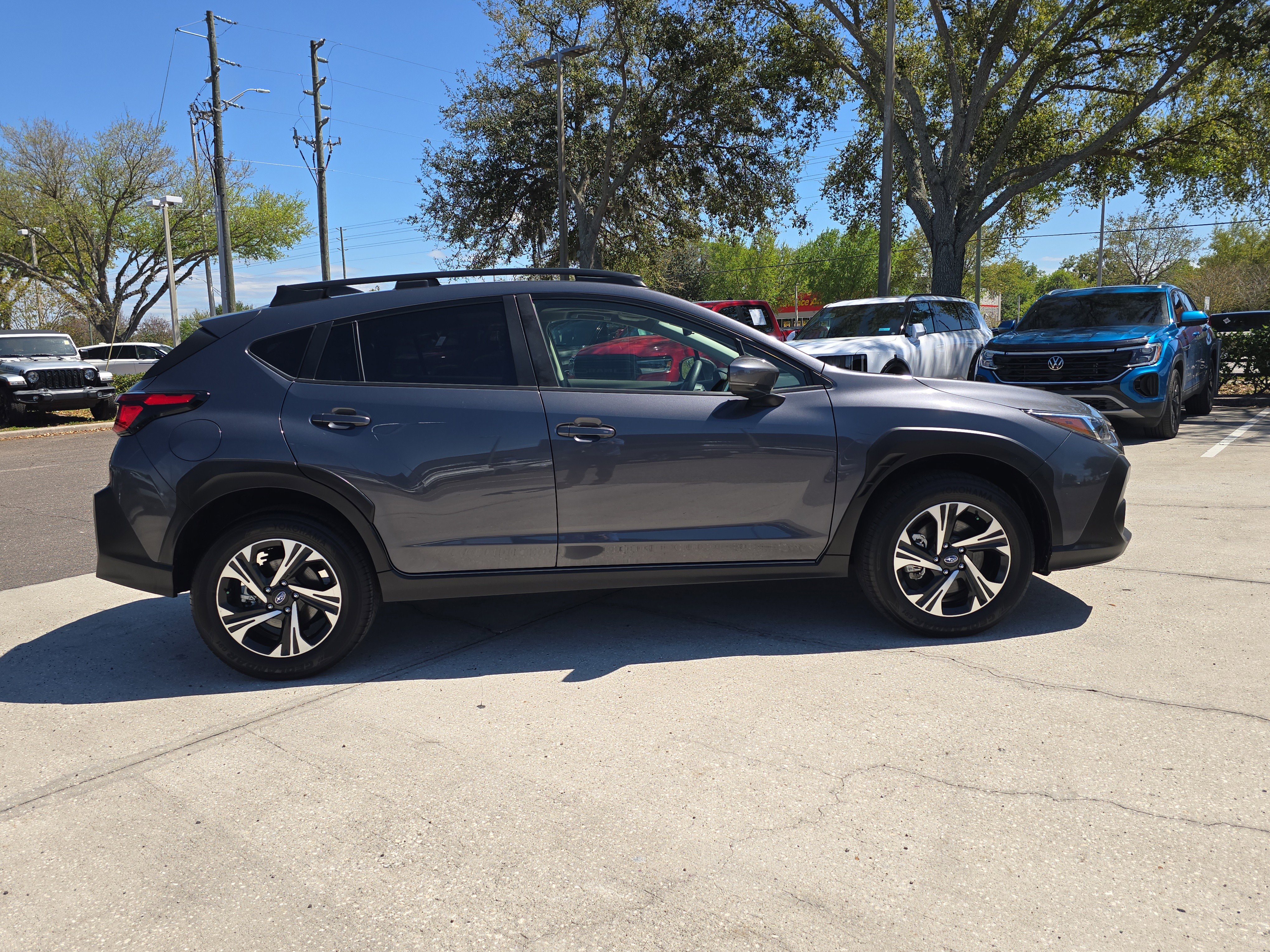 Used 2024 Subaru Crosstrek 2.0i Premium image 9