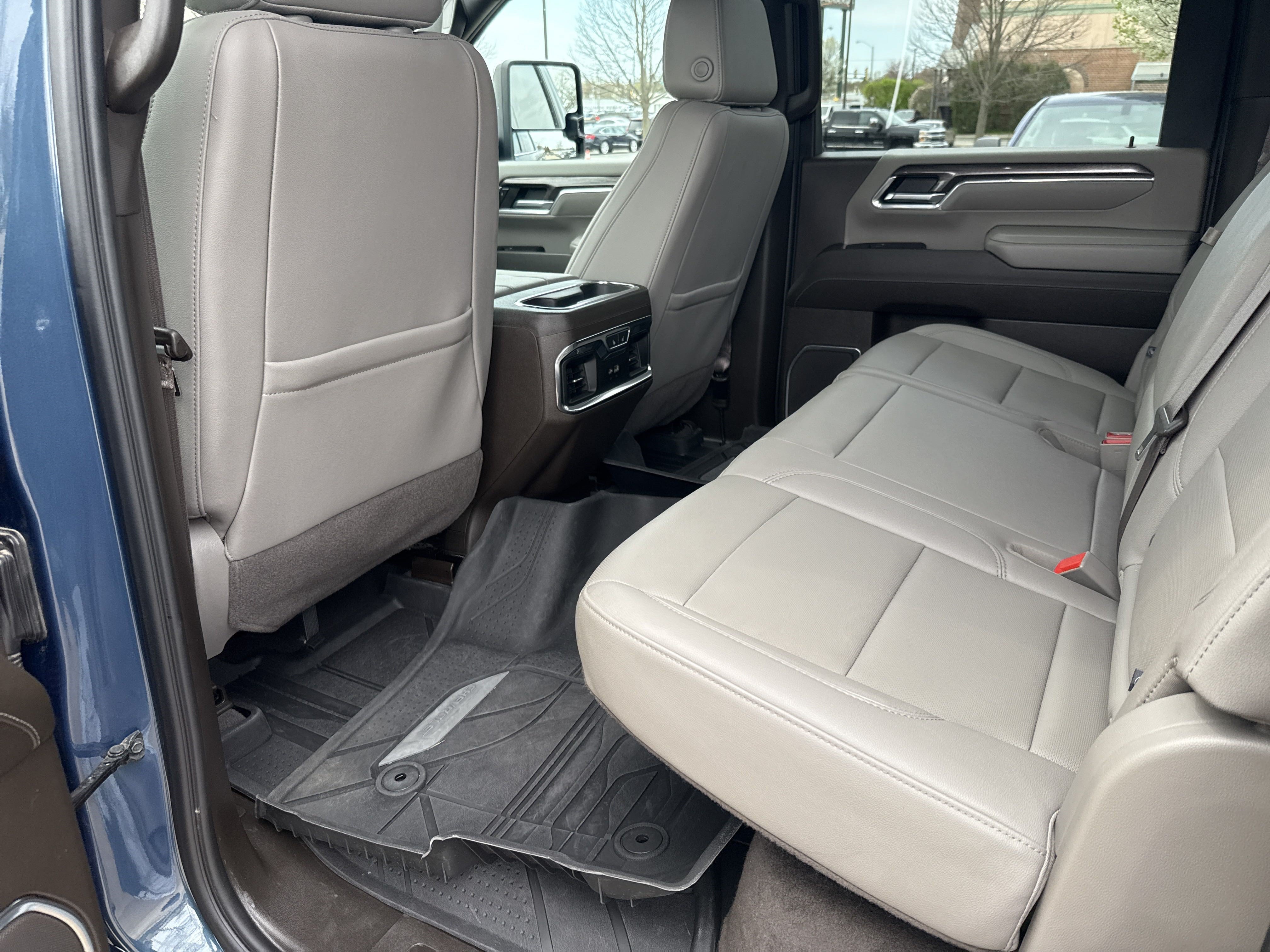 Used 2024 Chevrolet Silverado 3500 LTZ w/ LTZ Premium Package AWD/4WD image 11