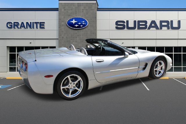 Used 2004 Chevrolet Corvette Convertible w/ Preferred Equipment Group RWD image 9