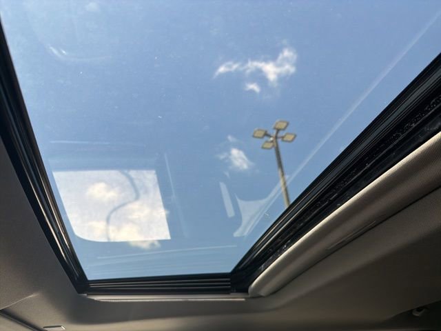 Used 2024 GMC Sierra 2500 Denali w/ Denali Reserve Package AWD/4WD image 28