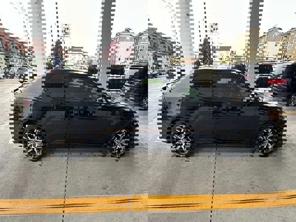 Used 2016 Scion tC image 7