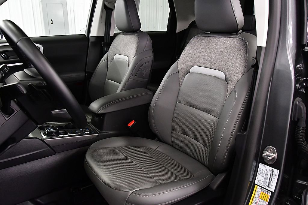 Used 2025 Ford Bronco Sport Badlands image 27