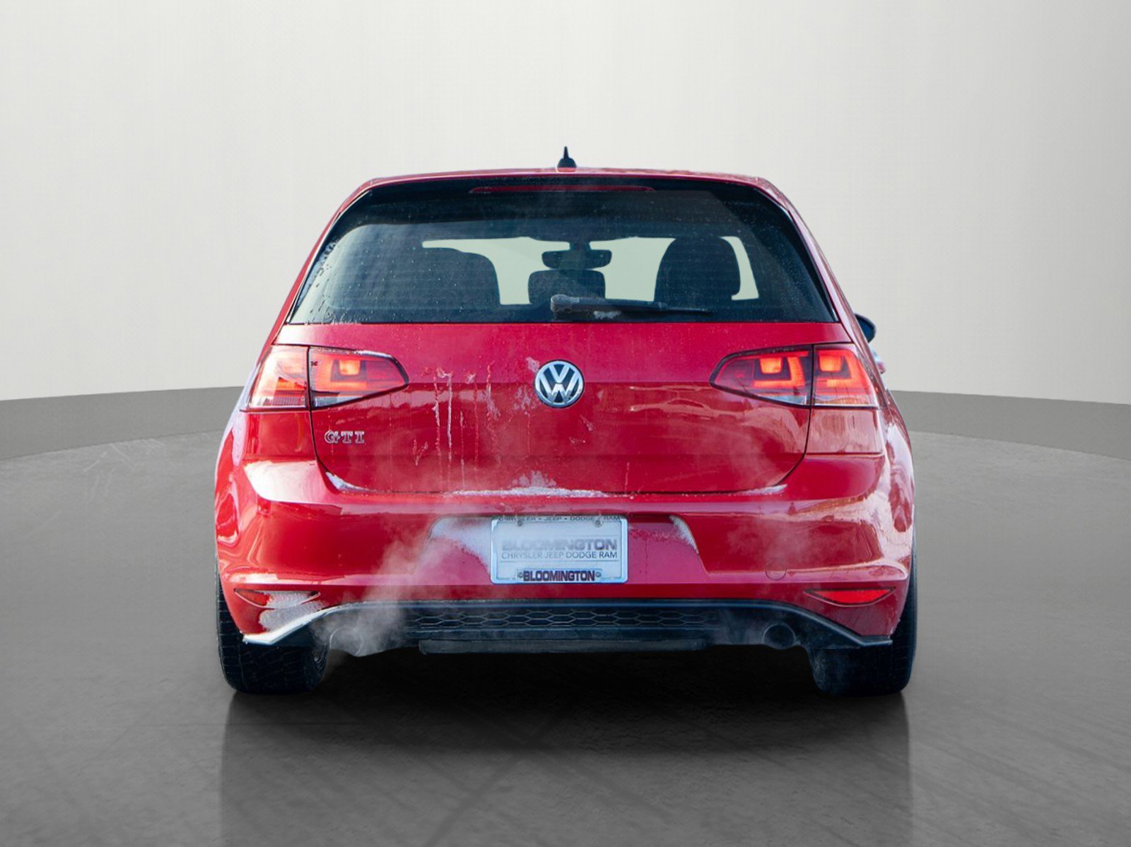 Used 2017 Volkswagen GTI SE image 6