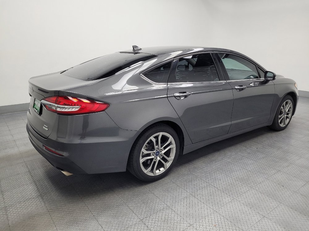Used 2020 Ford Fusion SEL FWD image 10