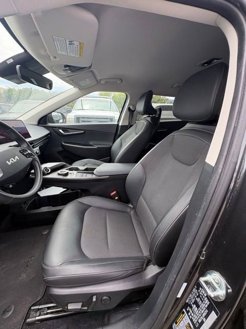 Certified 2024 Kia EV6 Light RWD image 9