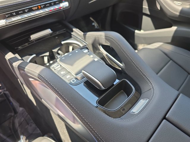 Certified 2025 Mercedes-Benz GLE 350 4MATIC image 33