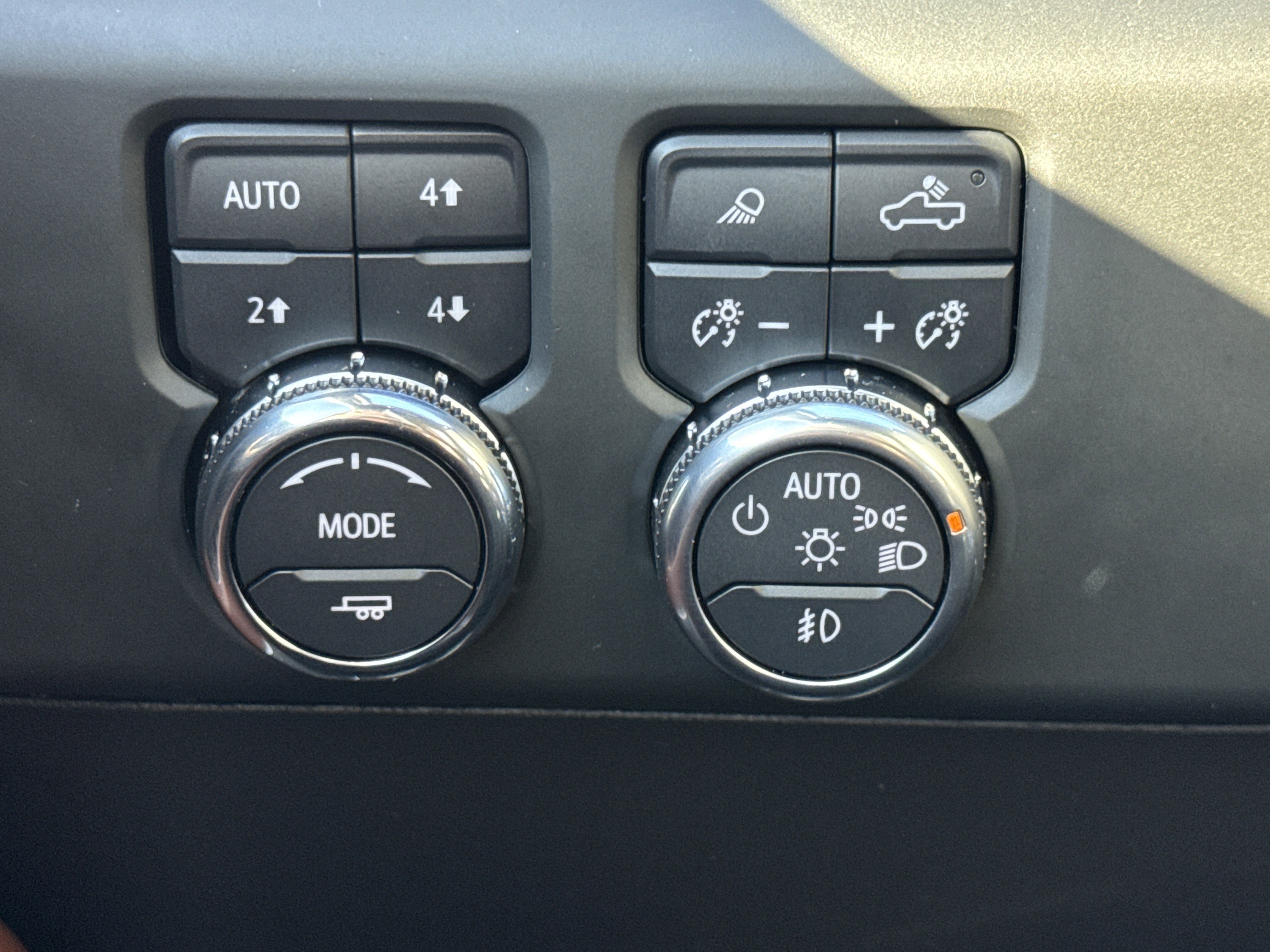 Used 2024 GMC Sierra 2500 Denali Ultimate image 22