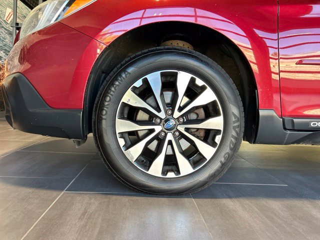Used 2016 Subaru Outback 2.5i Limited AWD/4WD image 46