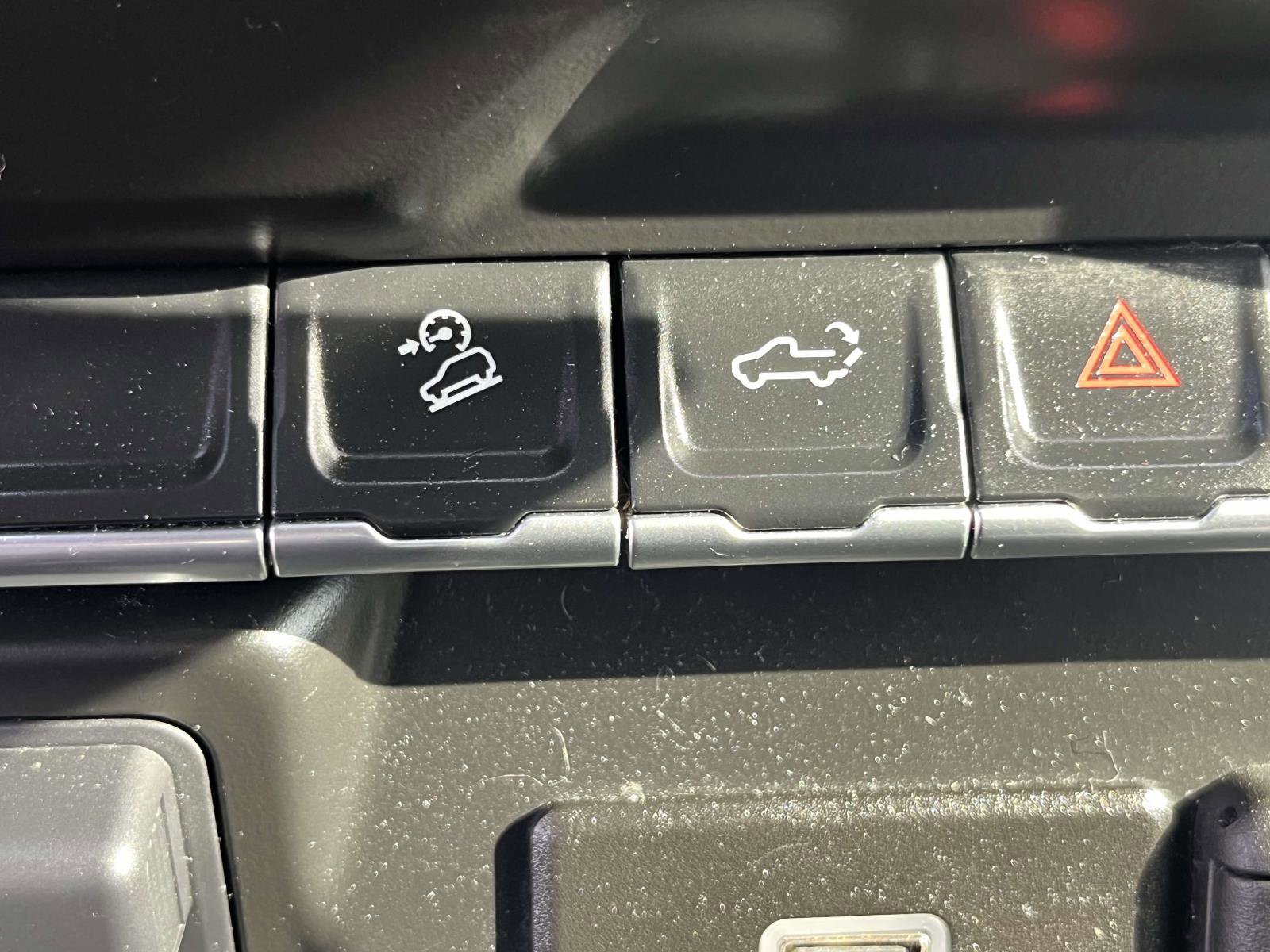 Used 2019 Chevrolet Silverado 1500 Custom Trail Boss w/ Custom Convenience Package image 16