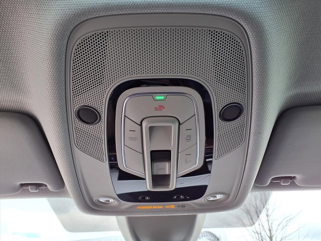 Used 2023 Audi A4 2.0T Premium w/ Convenience Package image 25