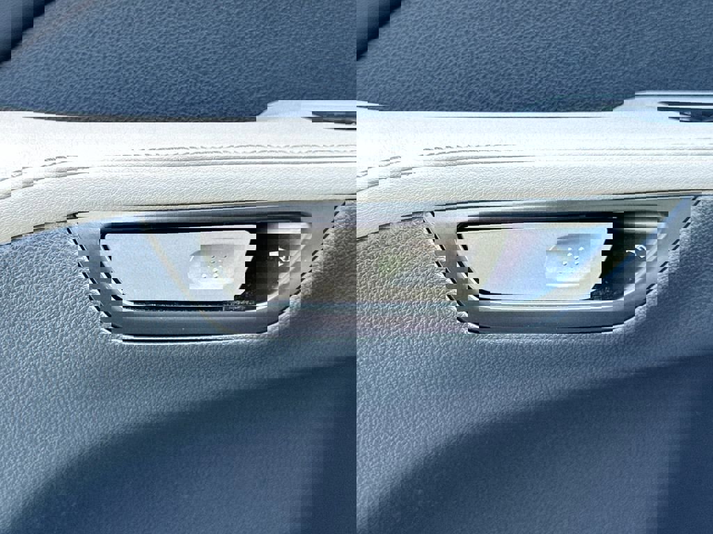 Used 2023 Lexus RX 350 Premium Plus w/ Accessory Package (Z1) image 15