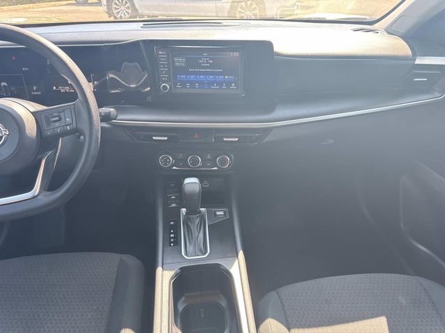 Certified 2025 Nissan Kicks S image 19