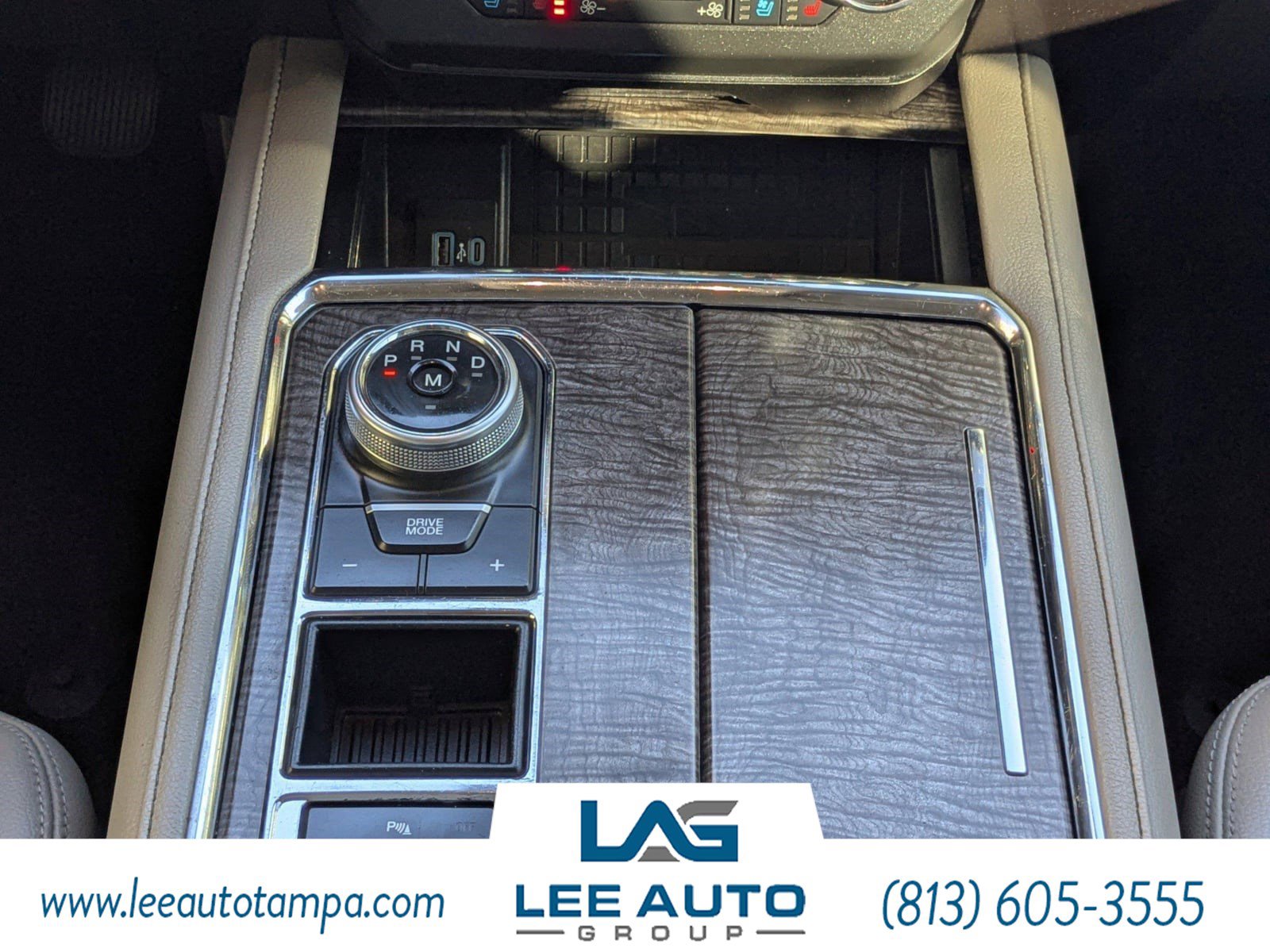 Used 2020 Ford Expedition Limited image 21