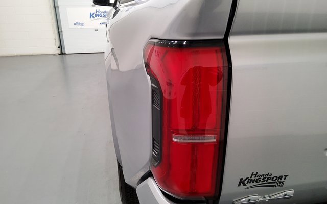 Used 2025 Toyota Tacoma SR5 image 12