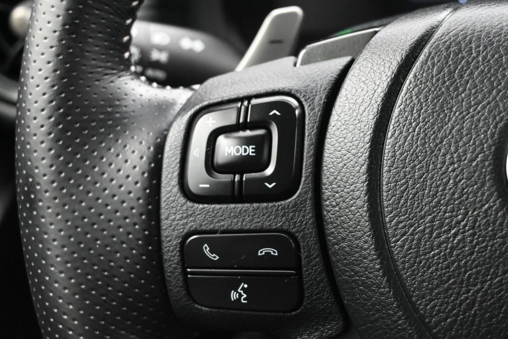 Used 2023 Lexus IS 350 F Sport RWD image 7