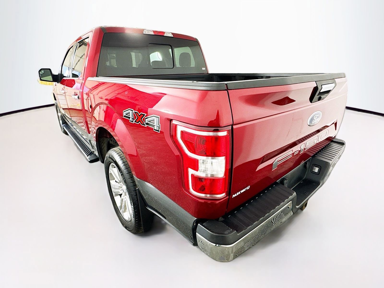 Used 2019 Ford F150 XLT w/ Equipment Group 302A Luxury image 5