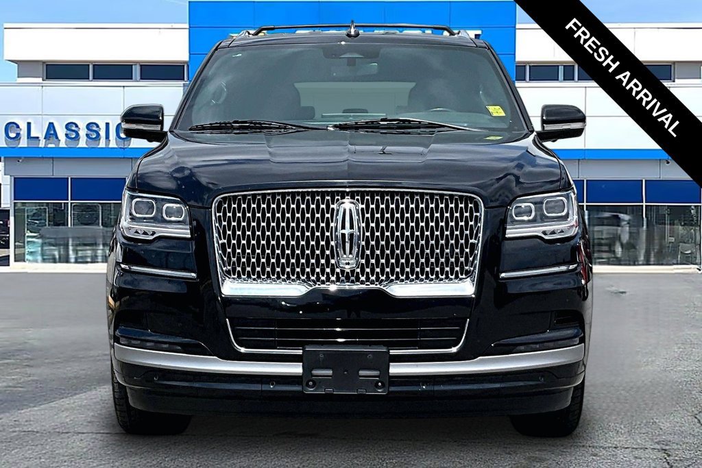 Used 2024 Lincoln Navigator L 4WD image 19