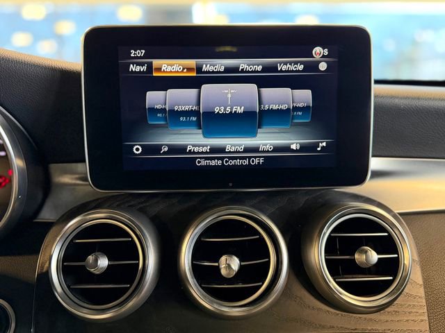 Used 2018 Mercedes-Benz GLC 300 4MATIC image 29