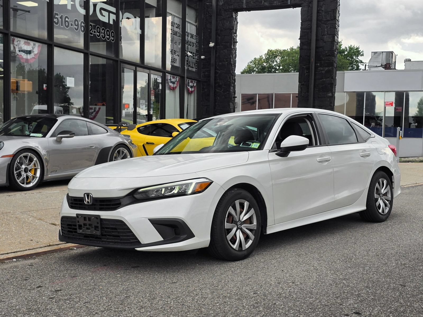 Used 2022 Honda Civic LX image 5