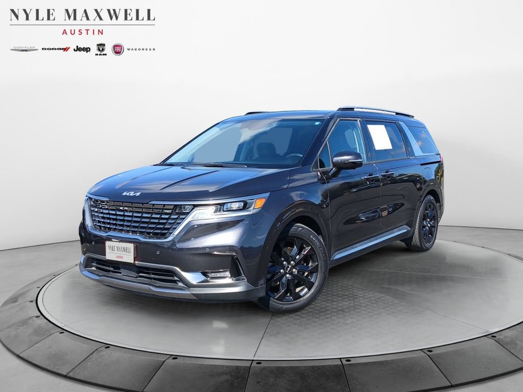 Used 2024 Kia Carnival SX