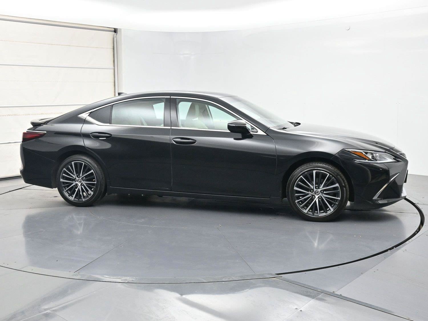 Used 2022 Lexus ES 350 w/ Premium Package FWD image 28