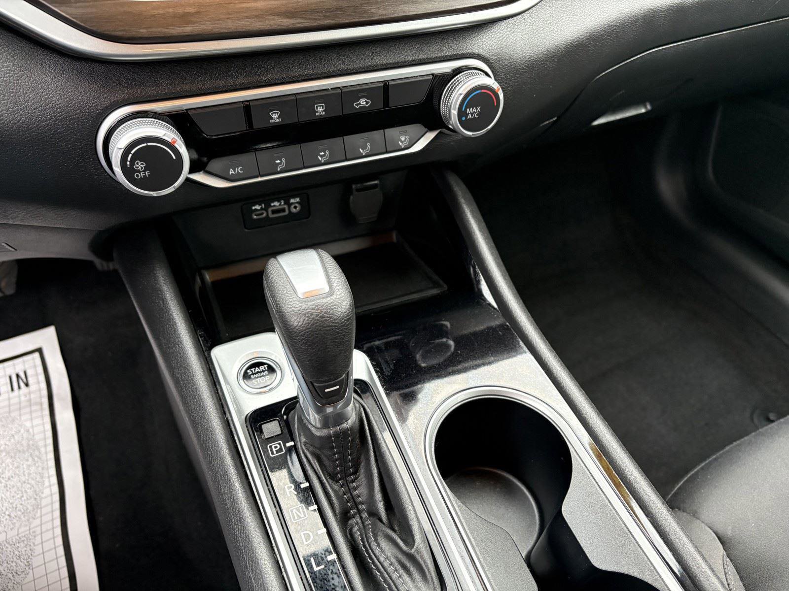 Used 2024 Nissan Altima 2.5 SV image 15