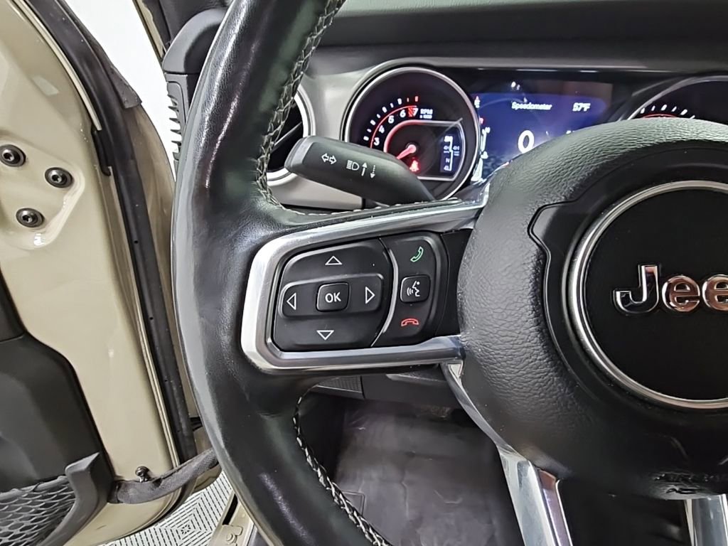 Used 2022 Jeep Gladiator Rubicon w/ Cold Weather Group image 25