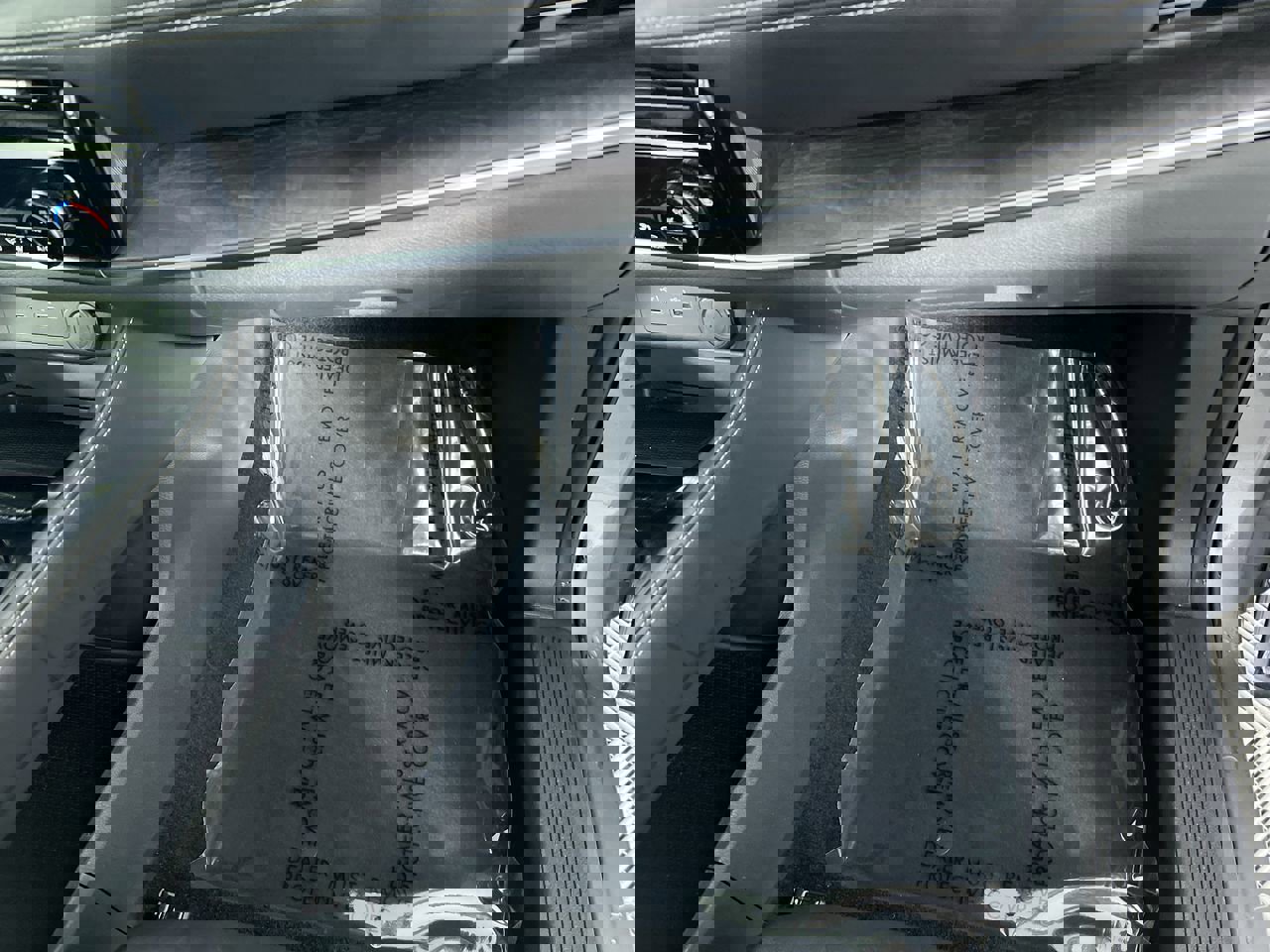 Used 2021 Nissan Rogue SL image 31