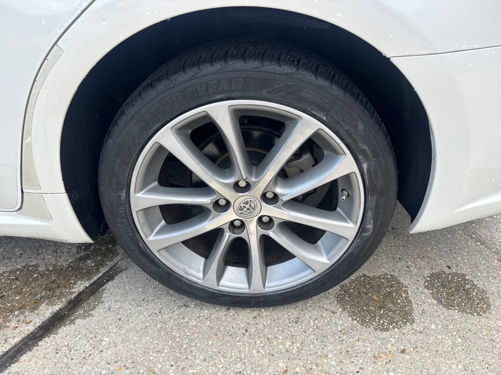 Used 2014 Toyota Avalon XLE Touring FWD image 27