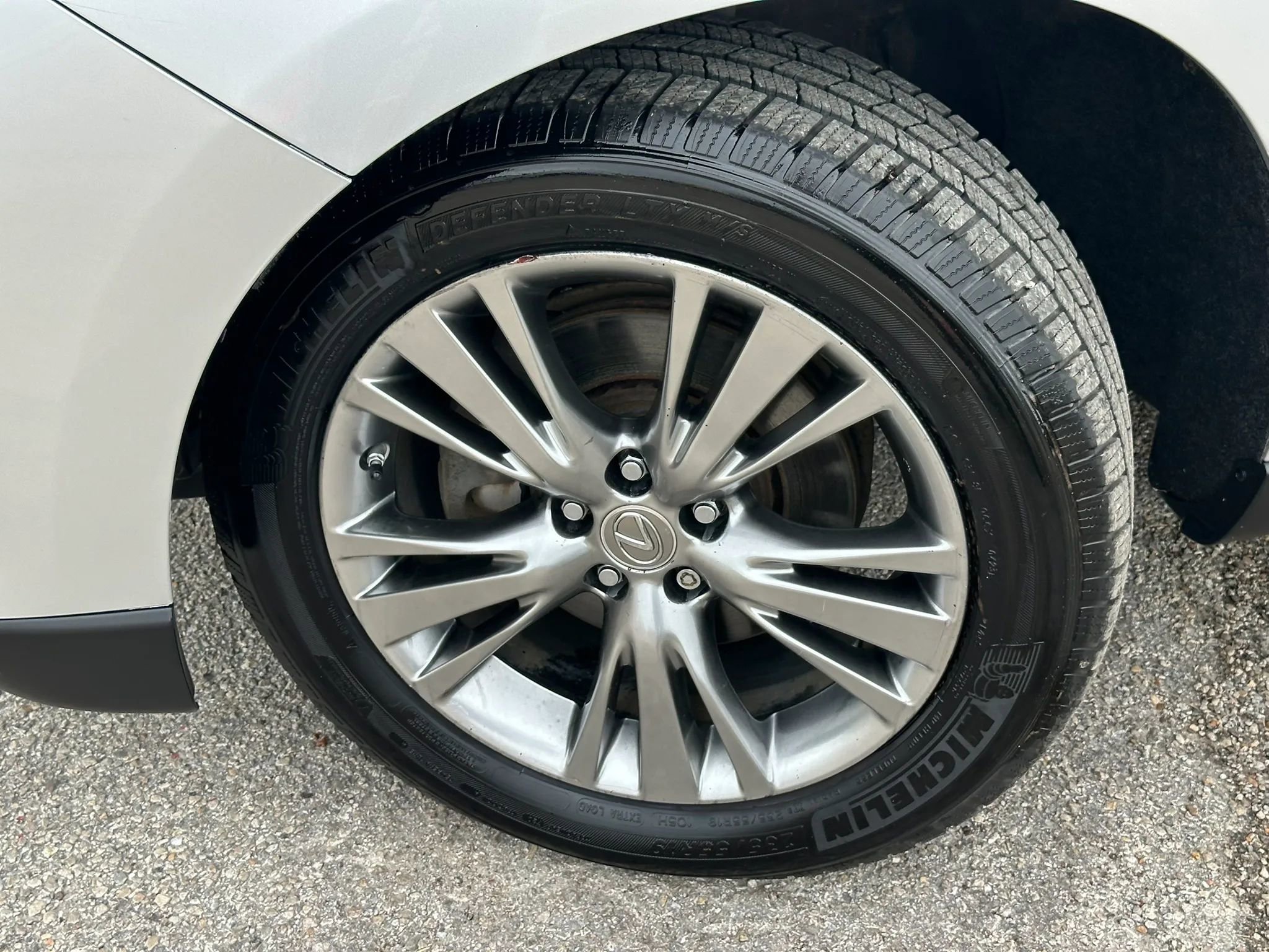 Used 2013 Lexus RX 450h FWD w/ Navigation Pkg image 38