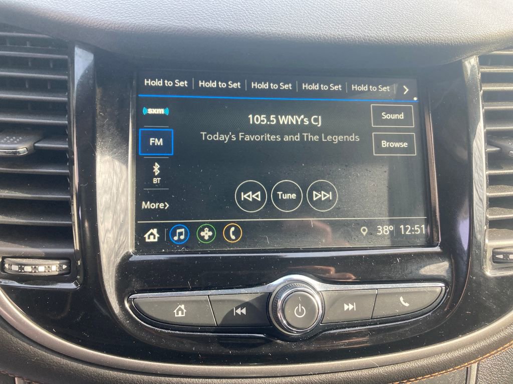 Used 2019 Chevrolet Trax LT w/ LT Convenience Package image 23