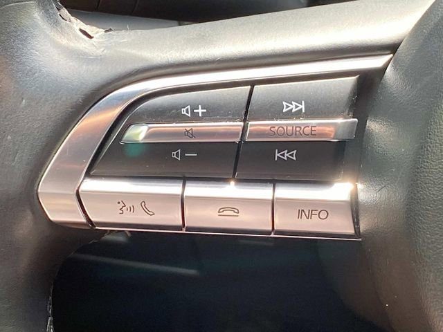 Used 2022 MAZDA MAZDA3 s FWD image 19