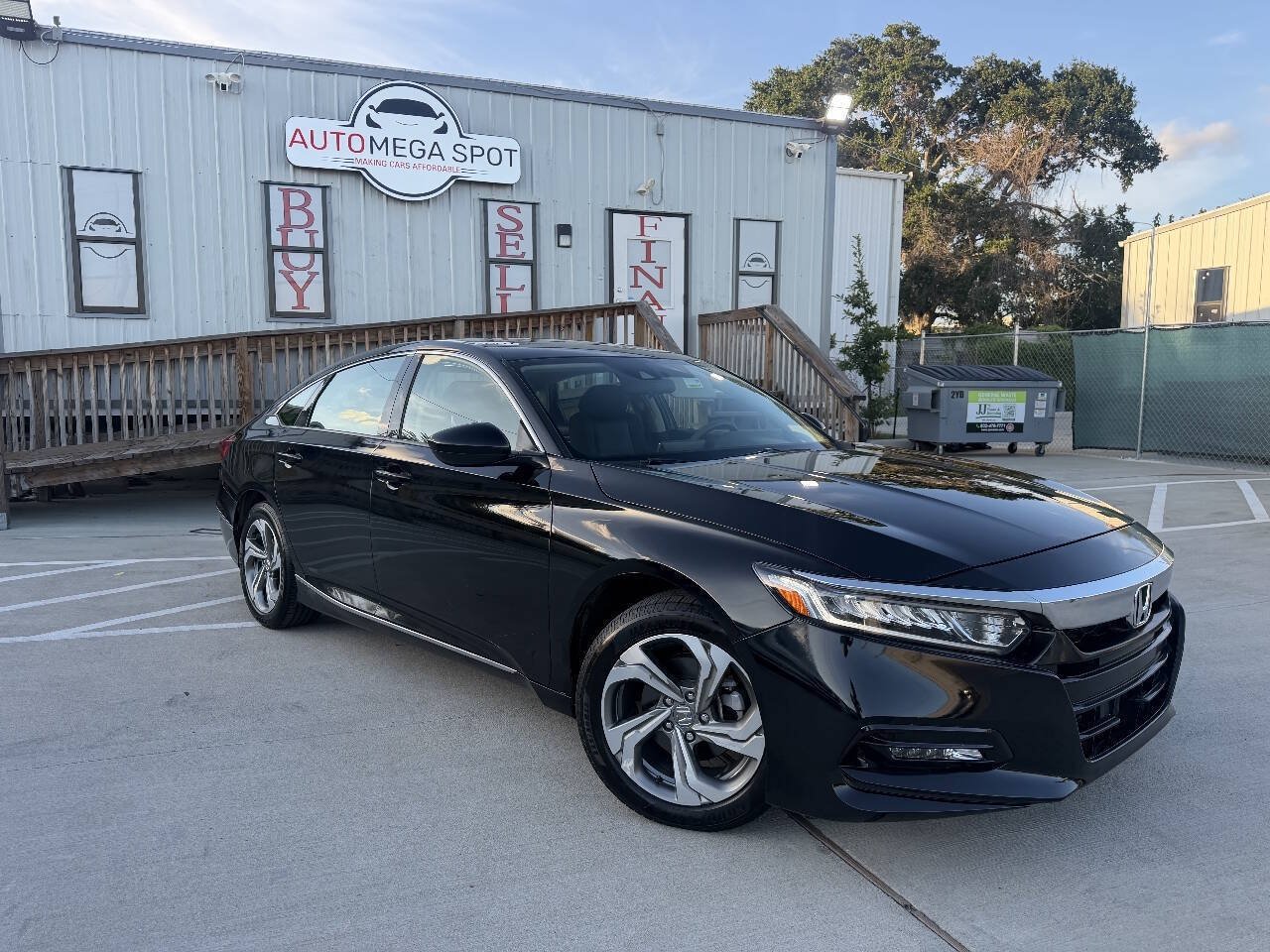 Used 2019 Honda Accord EX image 6