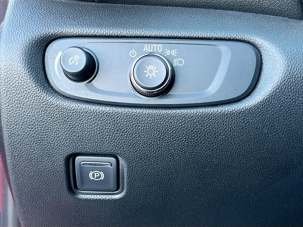 Used 2023 Chevrolet Blazer RS w/ Driver Confidence II Package image 10