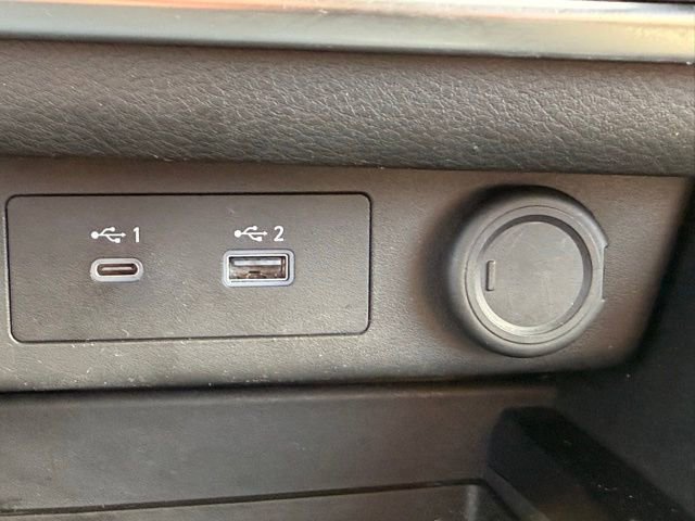 Certified 2023 Nissan Rogue SV image 34