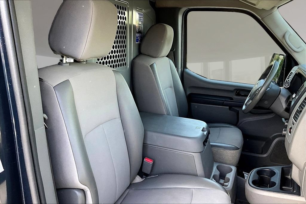 Used 2021 Nissan NV 2500 SV RWD image 24