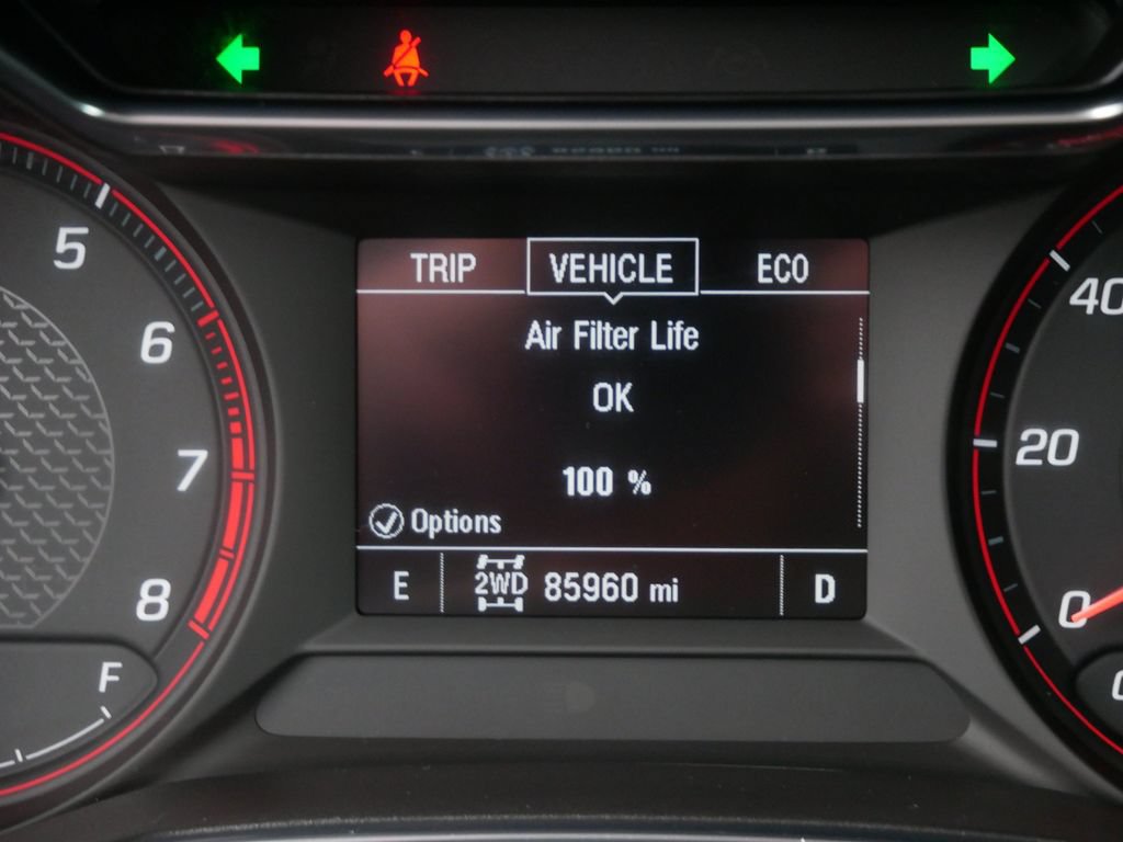 Used 2023 Chevrolet TrailBlazer RS w/ Convenience Package AWD/4WD image 29