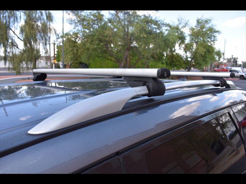 Used 2018 Nissan Pathfinder SV image 49