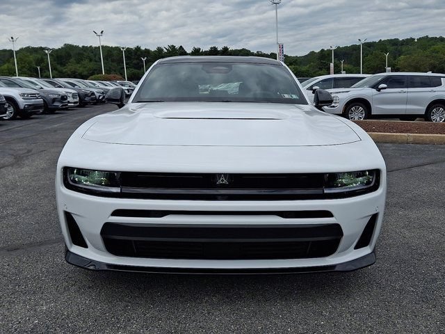 Used 2026 Dodge Charger R/T w/ Driver Convenience Group AWD/4WD image 2